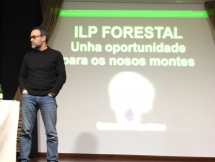 Presentacin da da ILP en defensa do bosques autctono en Vigo