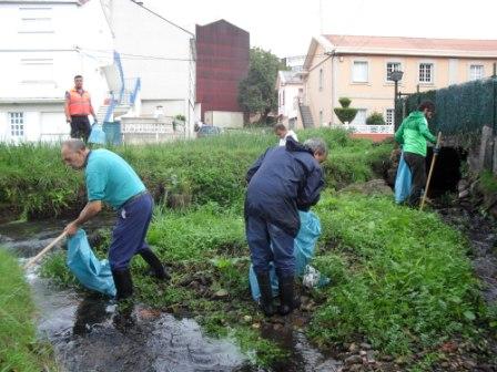 Limpeza rio Cdavo.Fene.2013