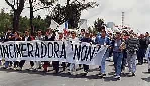 Xuño de 1995 -  Marcha desde a central térmica de FENOSA até Cerceda, para expresar a oposición á incineración do lixo.